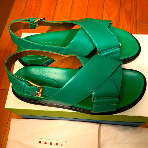 Retail $750 - NEVER WORN. Marni Fussbett sandals 41 - Picture 4 of 7
